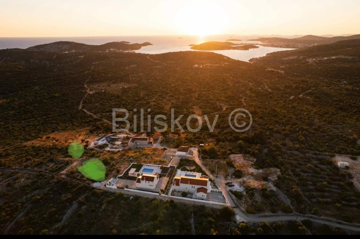 Terrain À vendre - ŠIBENSKO-KNINSKA ROGOZNICA