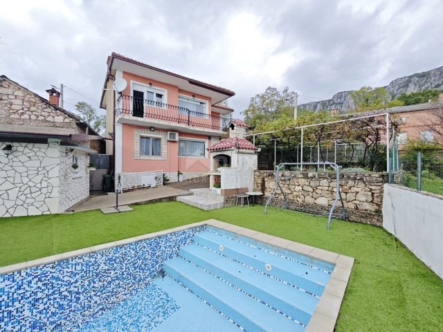 Dom na predaj 200 m² – Grižane
