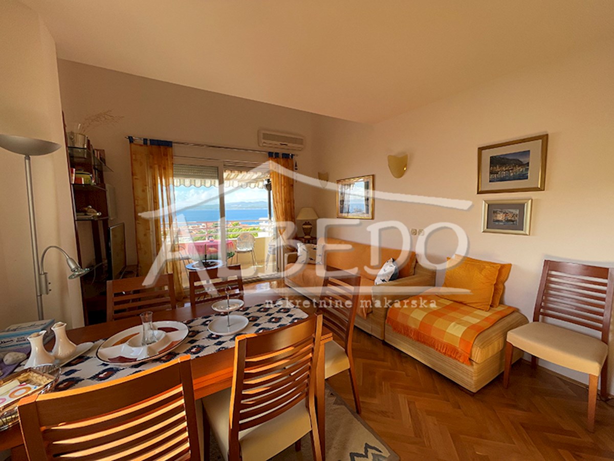 Flat For sale - SPLITSKO-DALMATINSKA BAŠKA VODA