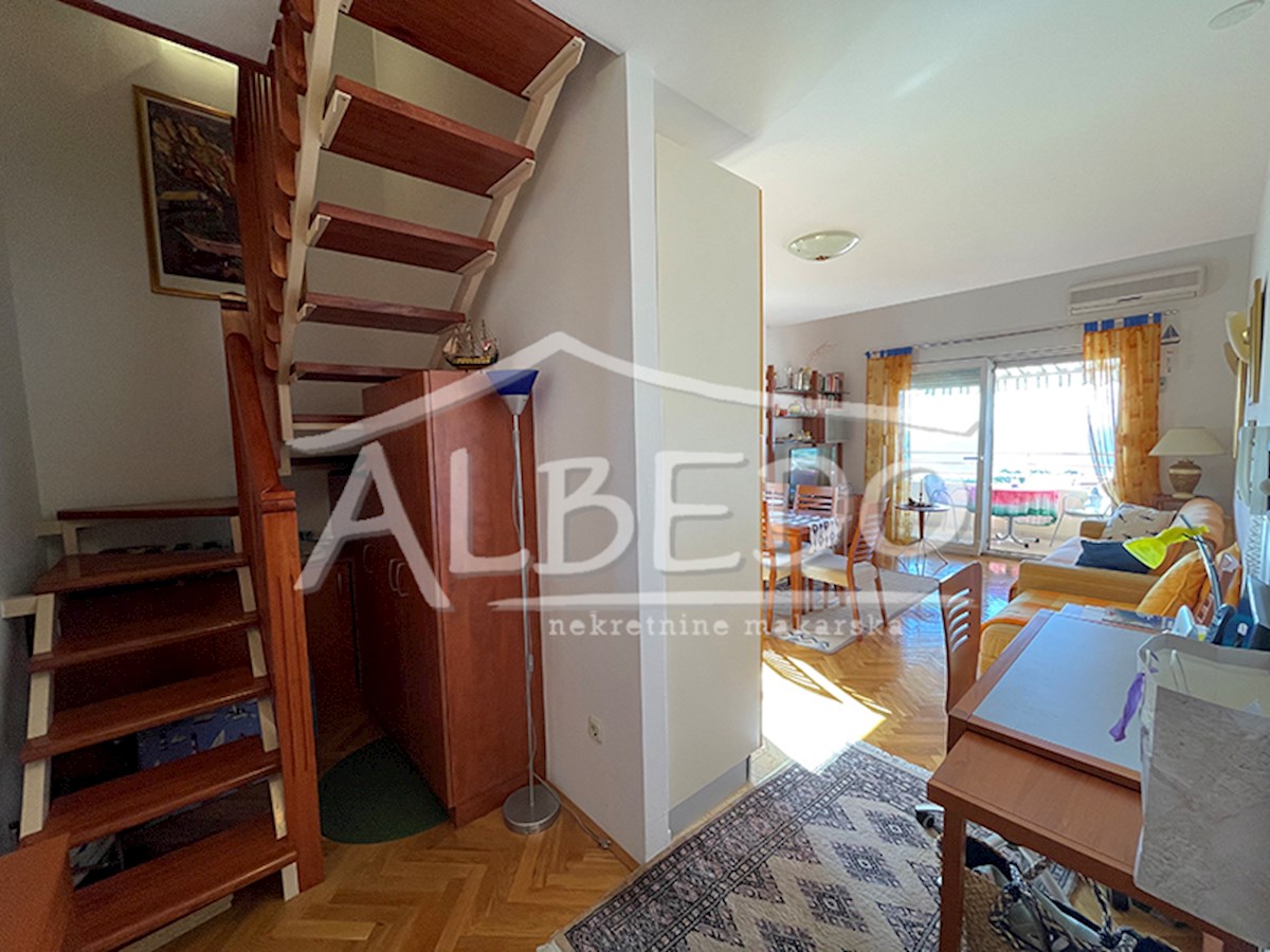 Apartment Zu verkaufen - SPLITSKO-DALMATINSKA BAŠKA VODA