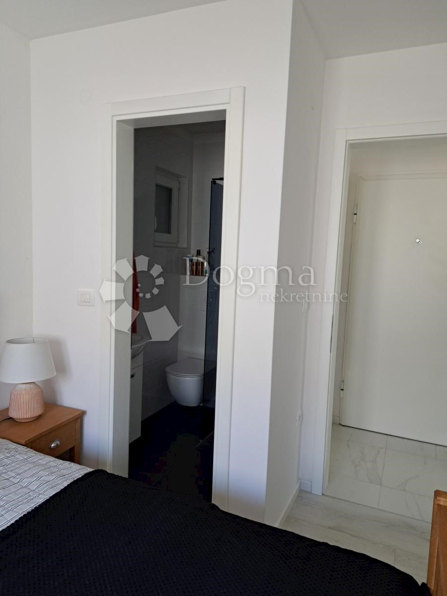 Apartma Na predaj - ŠIBENSKO-KNINSKA ŠIBENIK