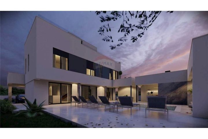 Casa in vendita 254 m² – Zaton