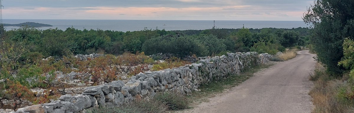 Pozemok Na predaj - ŠIBENSKO-KNINSKA ROGOZNICA