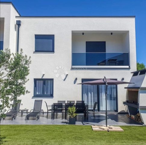 Casa In vendita - šibensko-kninska Vodice - foto 2/37