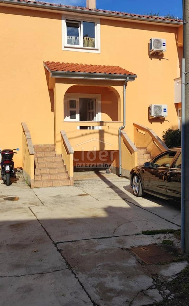 Apartment Zu verkaufen - Primorsko-goranska Krk - foto 1/4