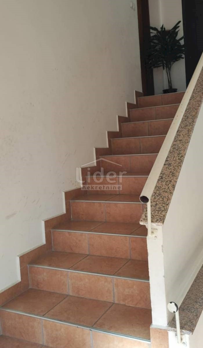 Apartment Zu verkaufen - Primorsko-goranska Krk - foto 2/4
