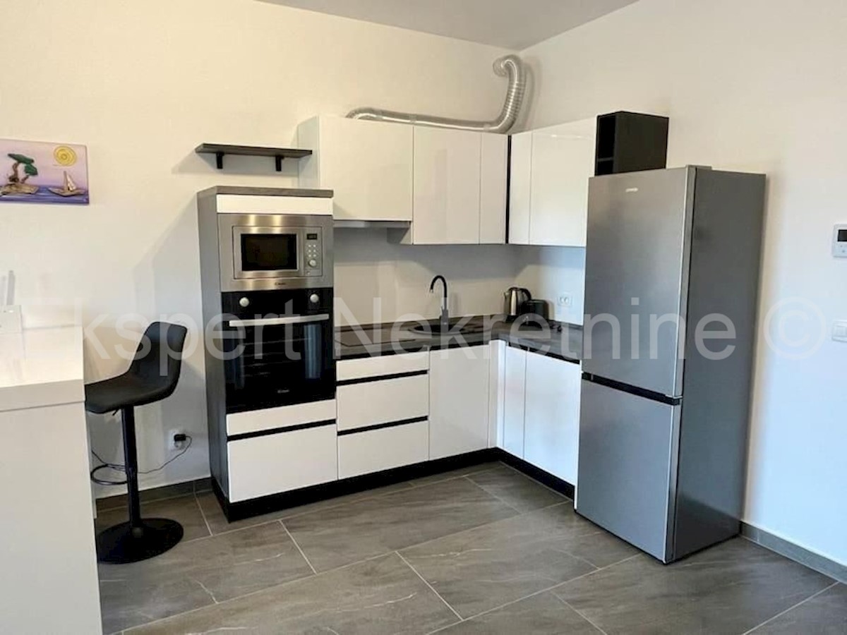 Appartement À vendre - SPLITSKO-DALMATINSKA SEGET