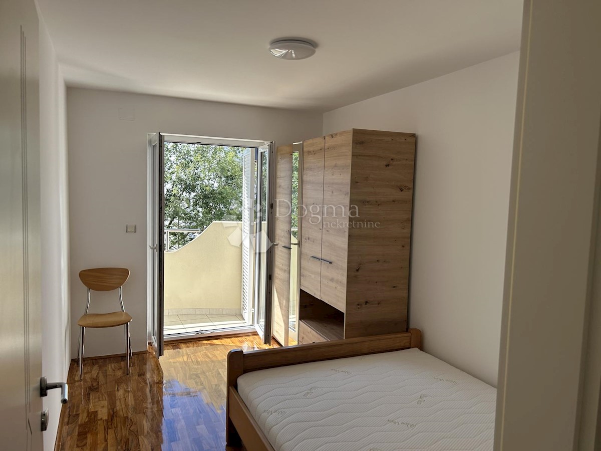 Apartmán Na predaj - PRIMORSKO-GORANSKA KRK