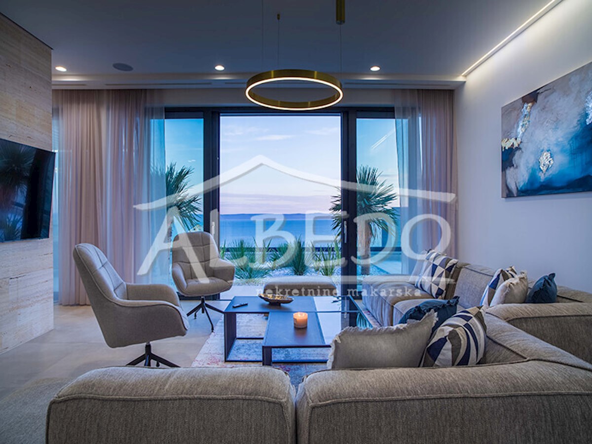 House For sale - SPLITSKO-DALMATINSKA MAKARSKA