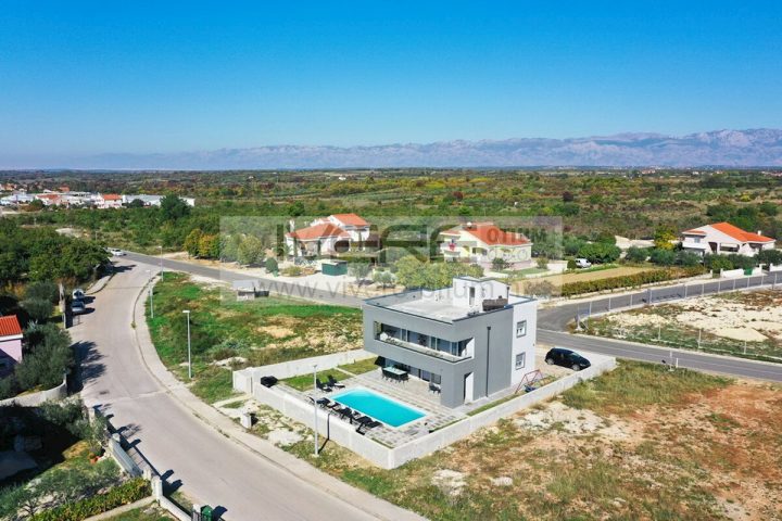 Kuća Na prodaju - Zadarska Zadar - foto 2/27
