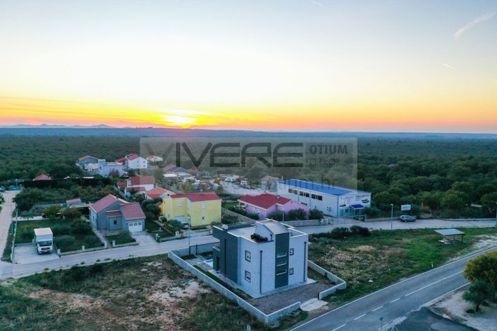 Kuća Na prodaju - Zadarska Zadar - foto 3/27