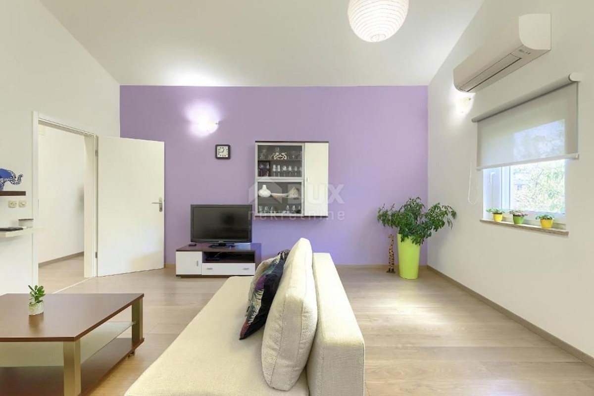 Flat For sale - ISTARSKA PULA