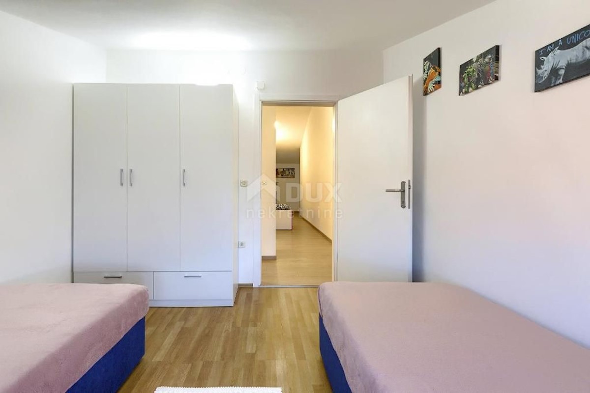 Flat For sale - ISTARSKA PULA