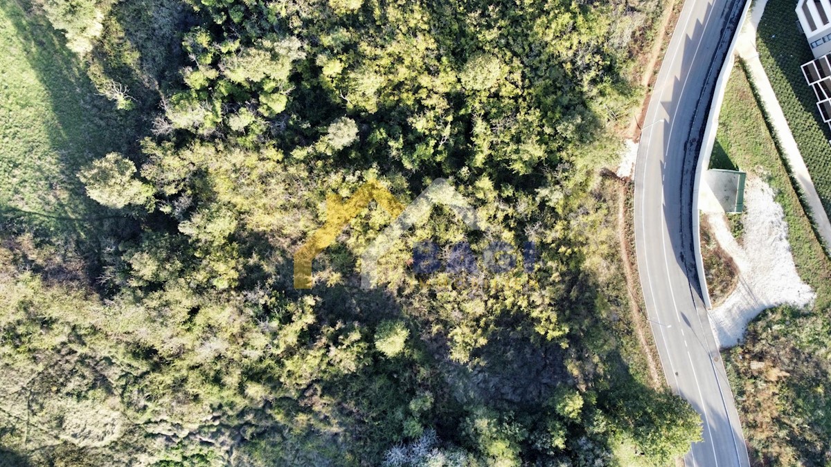 Parcela Naprodaj - ISTARSKA Ližnjan