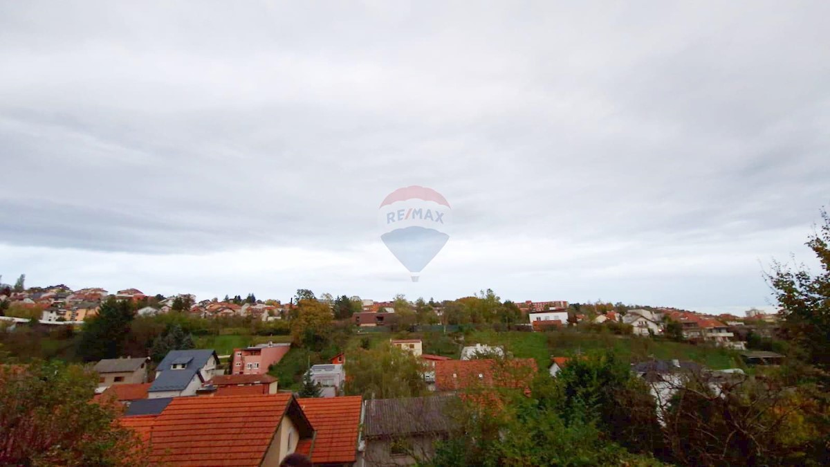 Hiša Na predaj - GRAD ZAGREB ZAGREB