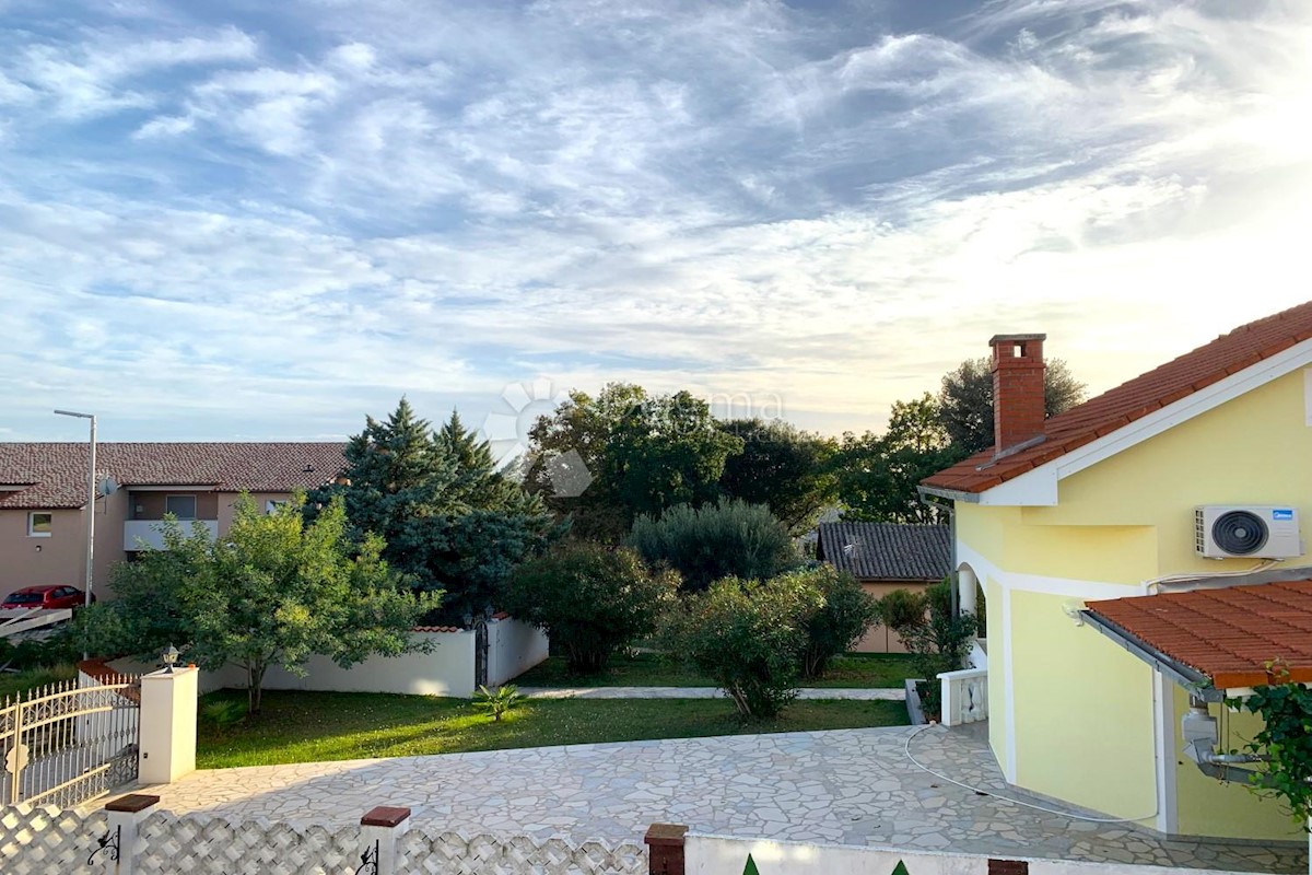 Kuća Na prodaju - ISTARSKA VODNJAN