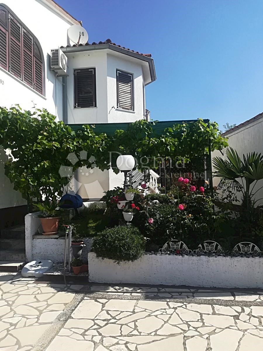 Kuća Na prodaju - ISTARSKA VODNJAN