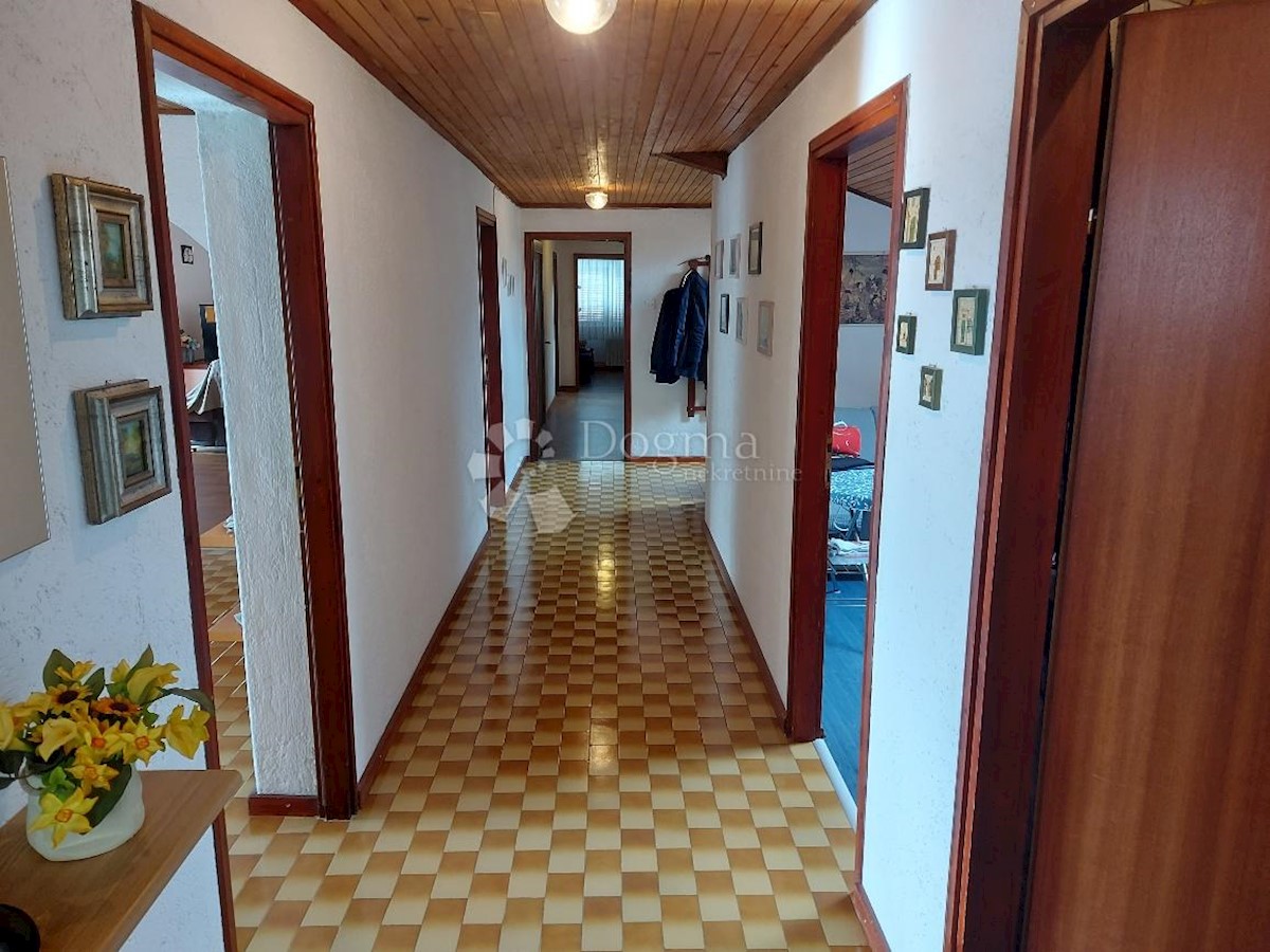 Flat For sale - PRIMORSKO-GORANSKA VIŠKOVO