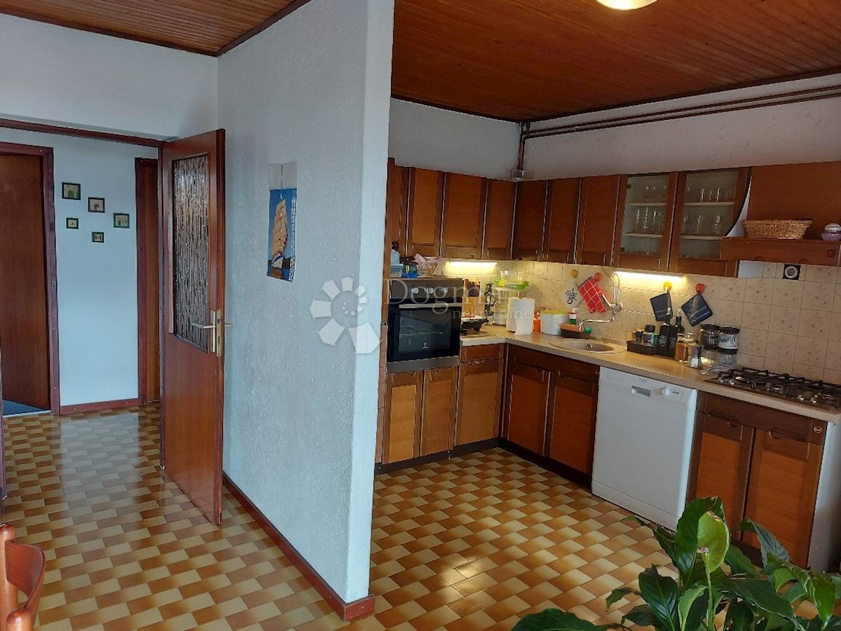 Flat For sale - PRIMORSKO-GORANSKA VIŠKOVO