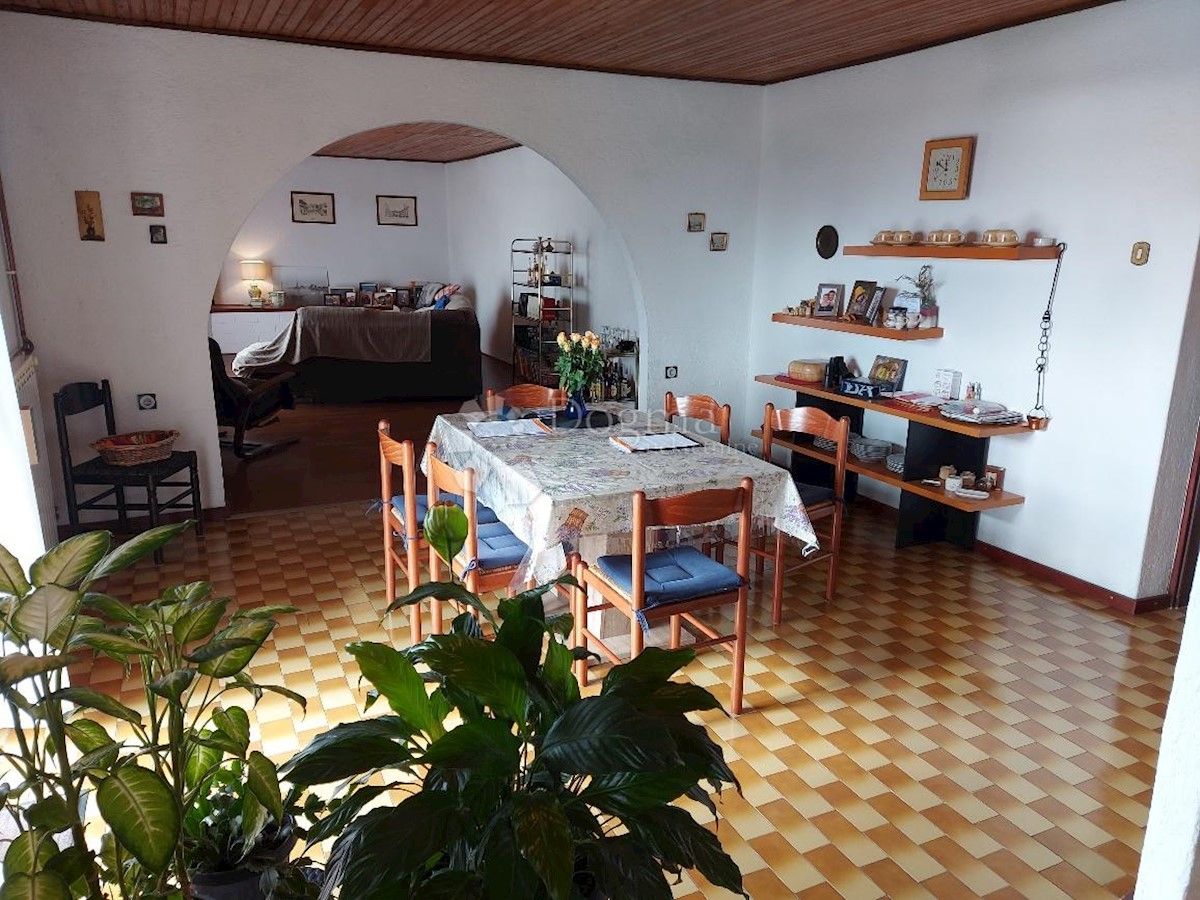 Flat For sale - PRIMORSKO-GORANSKA VIŠKOVO