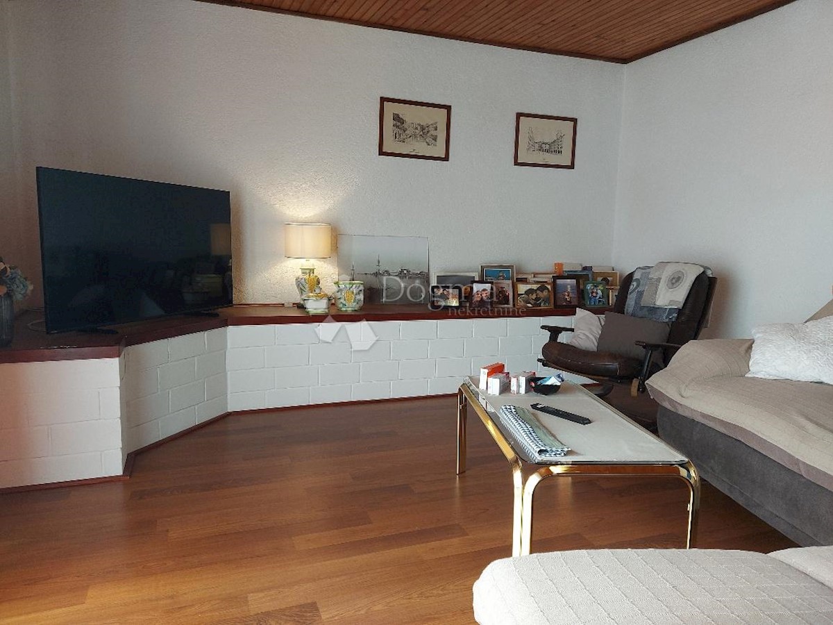 Flat For sale - PRIMORSKO-GORANSKA VIŠKOVO