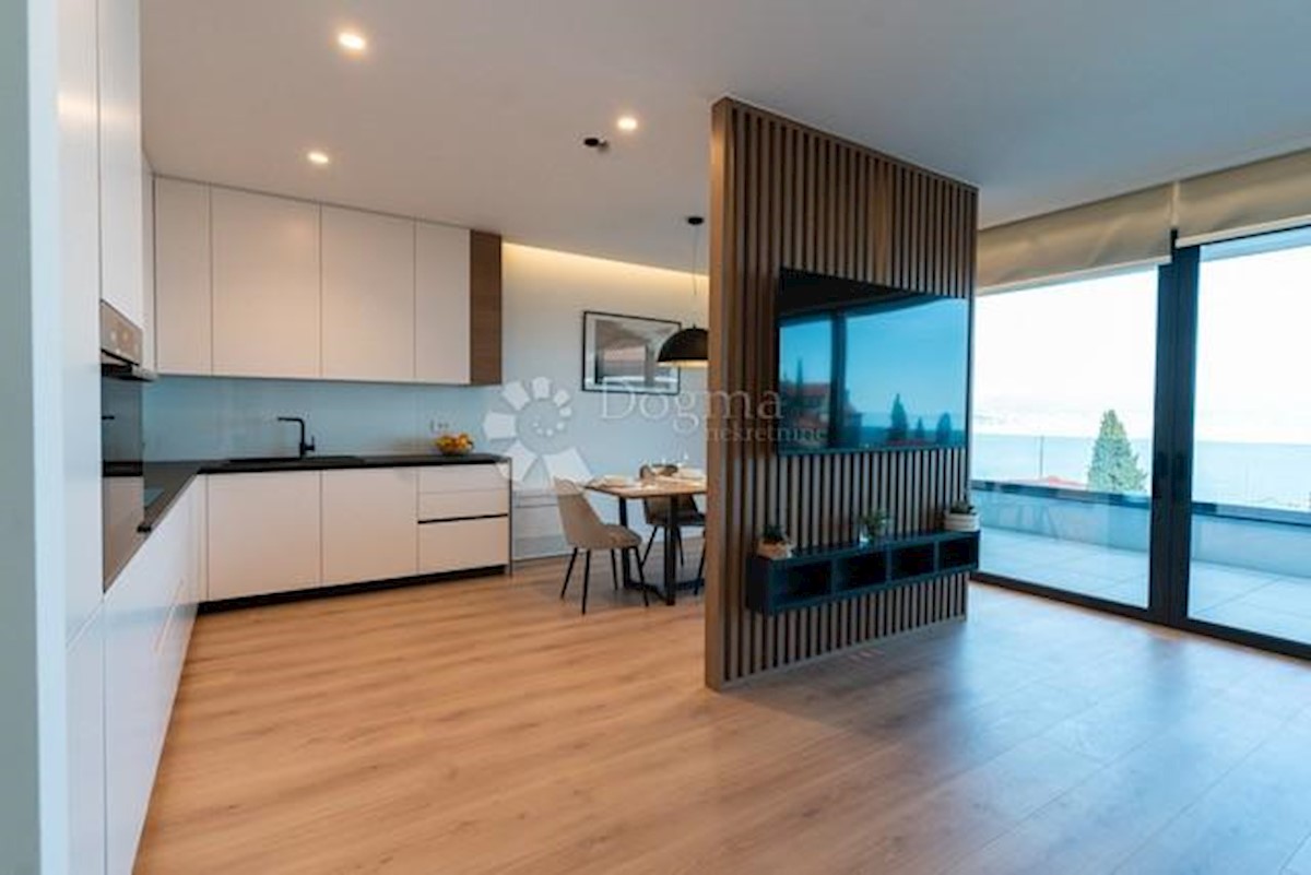 Appartement À louer - Primorsko-goranska Opatija - foto 1/10