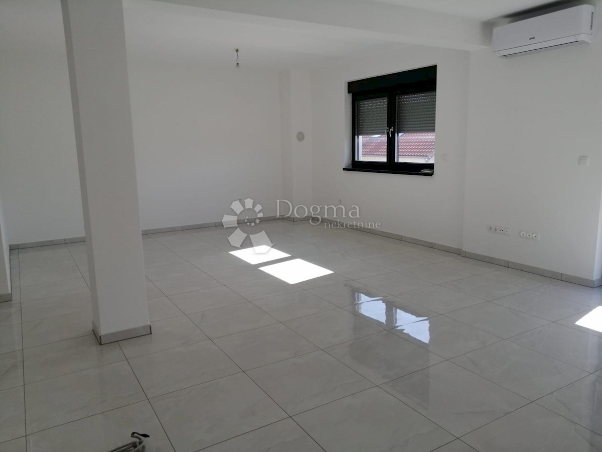 Apartment Zu verkaufen - ŠIBENSKO-KNINSKA VODICE