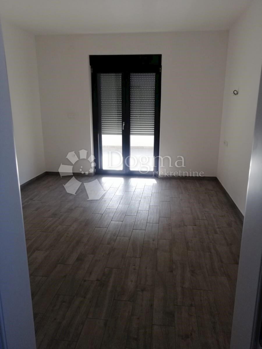 Apartment Zu verkaufen - ŠIBENSKO-KNINSKA VODICE