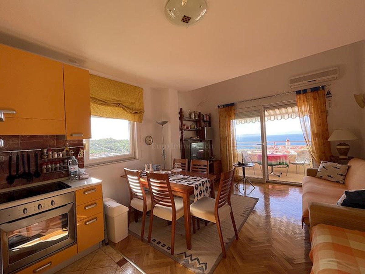 Apartment Zu verkaufen - SPLITSKO-DALMATINSKA BAŠKA VODA