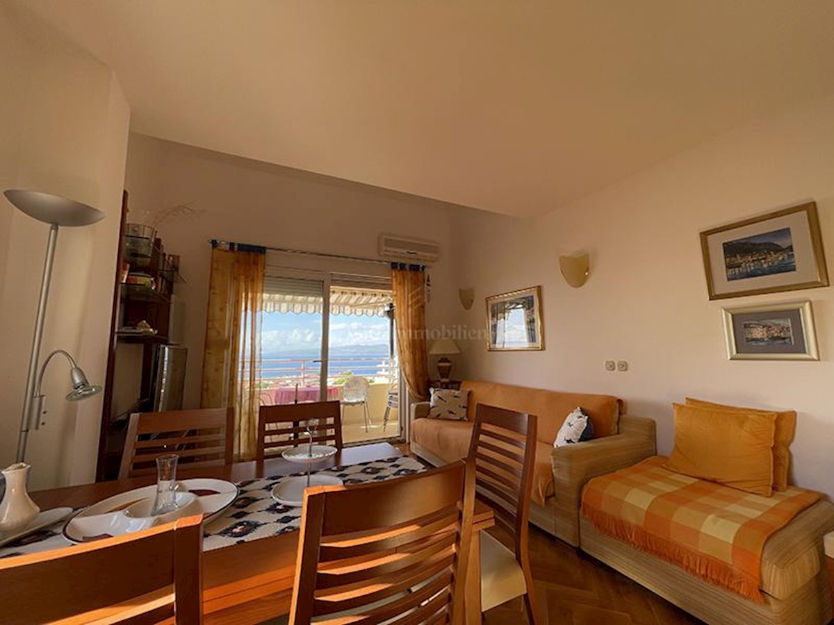 Apartment Zu verkaufen - SPLITSKO-DALMATINSKA BAŠKA VODA