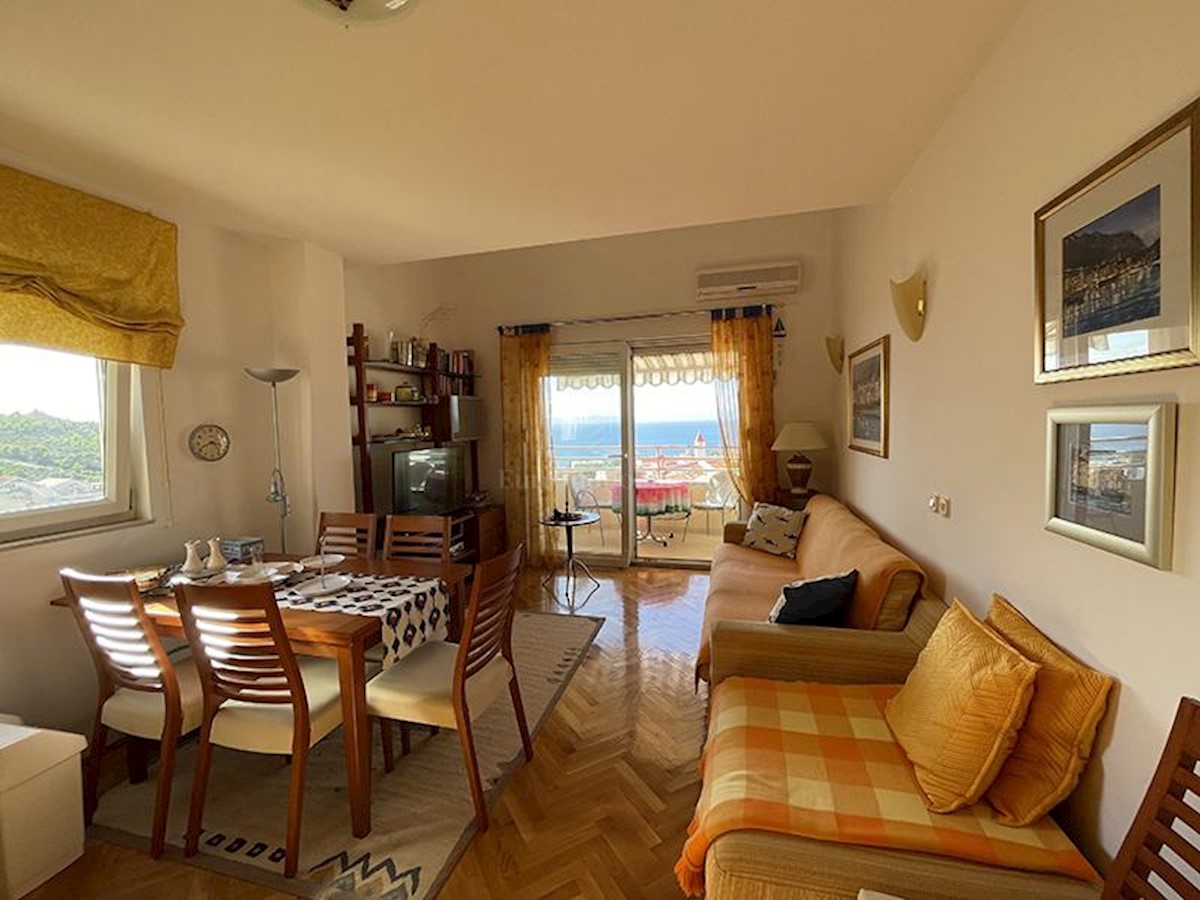 Apartment Zu verkaufen - SPLITSKO-DALMATINSKA BAŠKA VODA