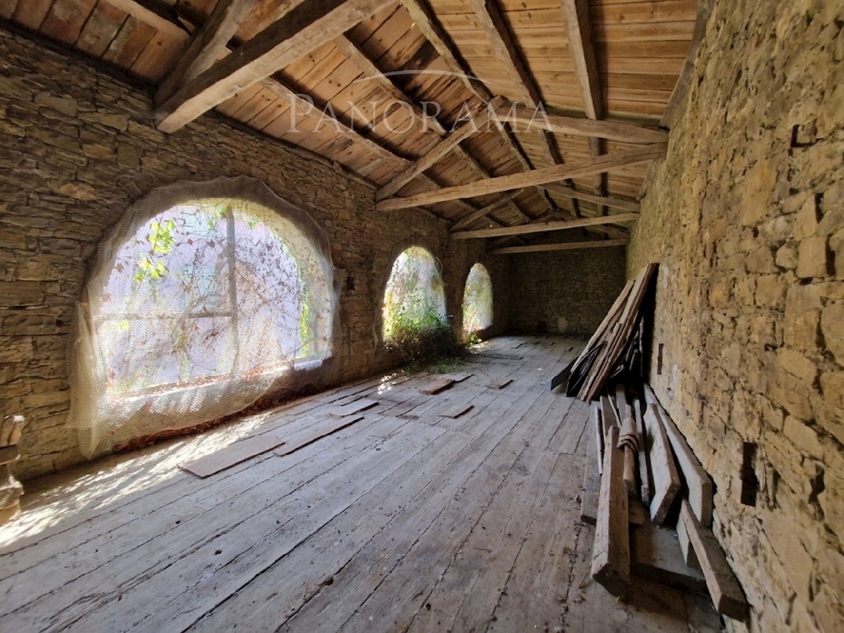 Kuća Na prodaju - ISTARSKA MOTOVUN