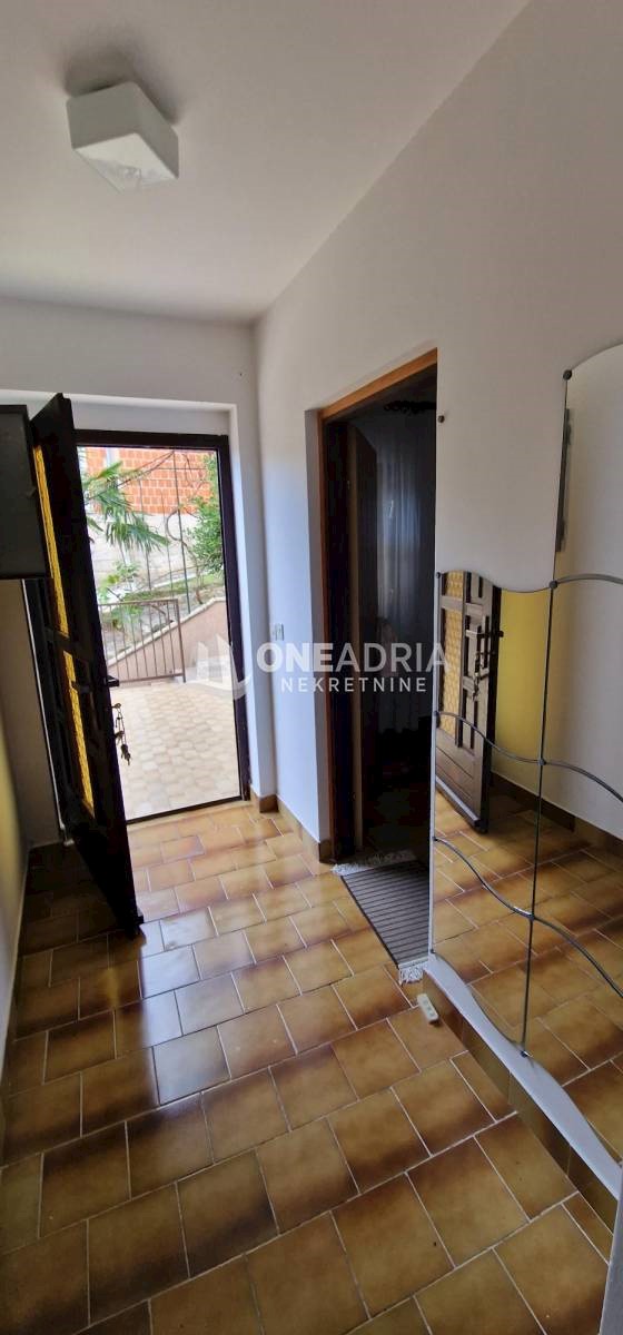 Appartamento In vendita - PRIMORSKO-GORANSKA KRK
