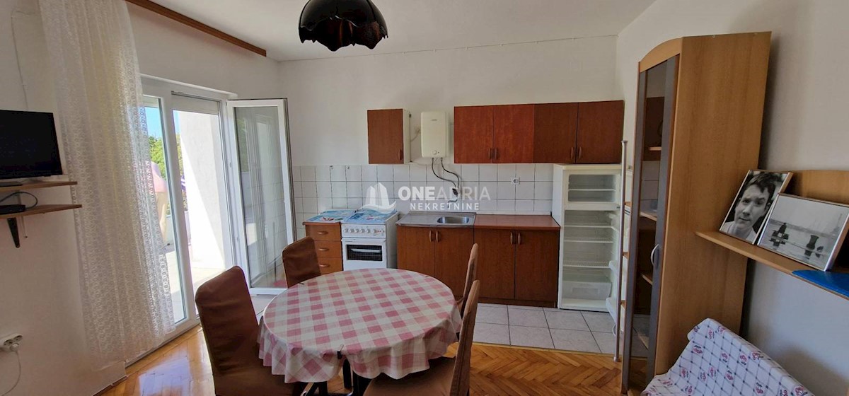 Stan Na prodaju - PRIMORSKO-GORANSKA CRIKVENICA