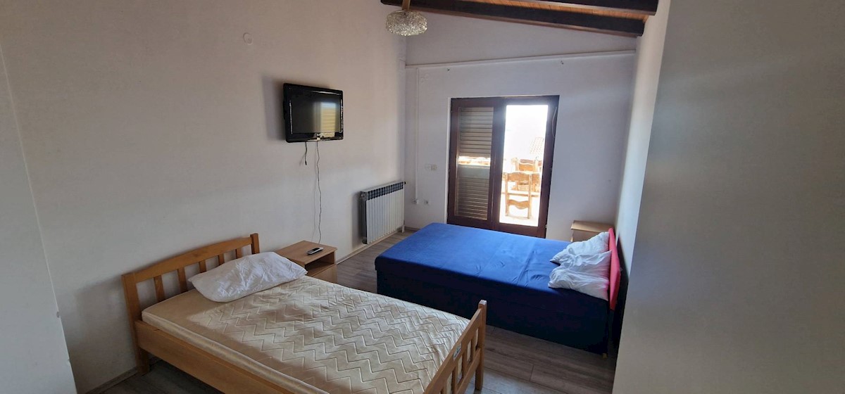 Stan Na prodaju - PRIMORSKO-GORANSKA CRIKVENICA