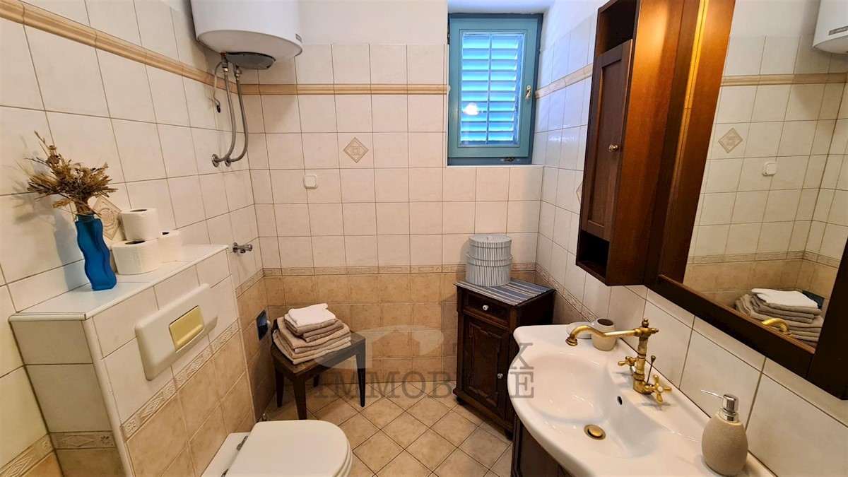 Apartmán Na predaj - ISTARSKA POREČ