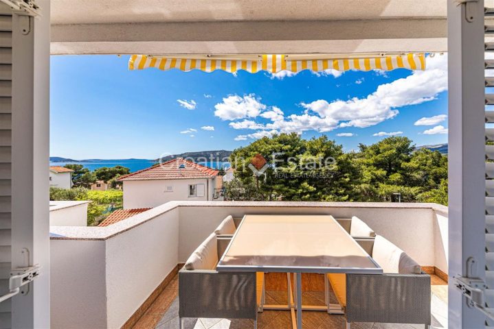 Casa in vendita 400 m² – Čiovo