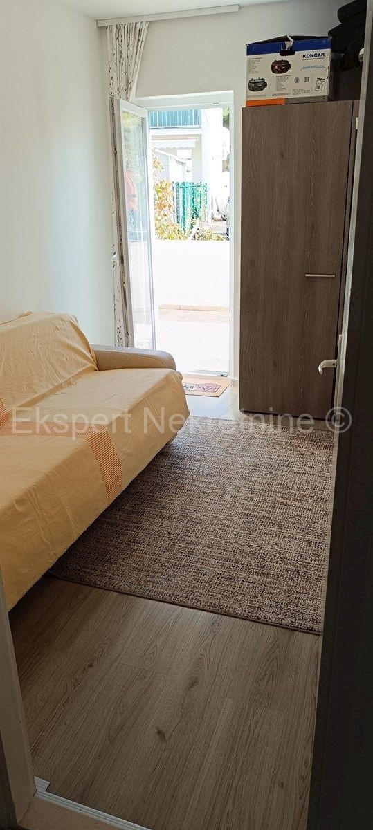 Flat For sale - SPLITSKO-DALMATINSKA PODSTRANA