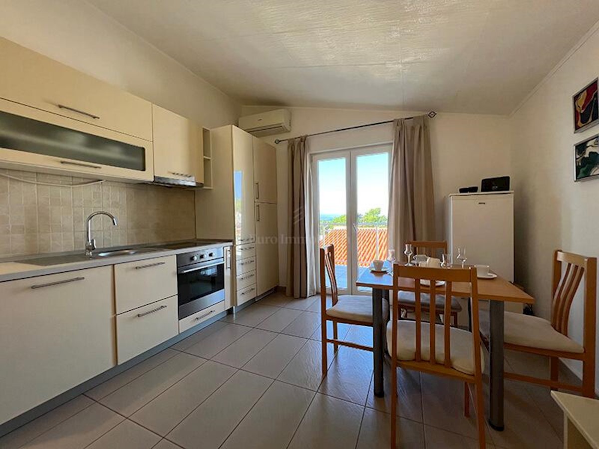 Apartment Zu verkaufen - SPLITSKO-DALMATINSKA BAŠKA VODA