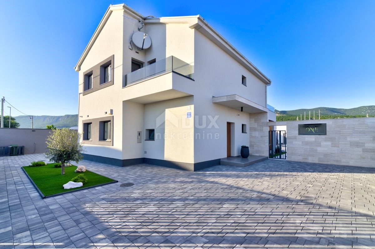 House For sale - PRIMORSKO-GORANSKA NOVI VINODOLSKI