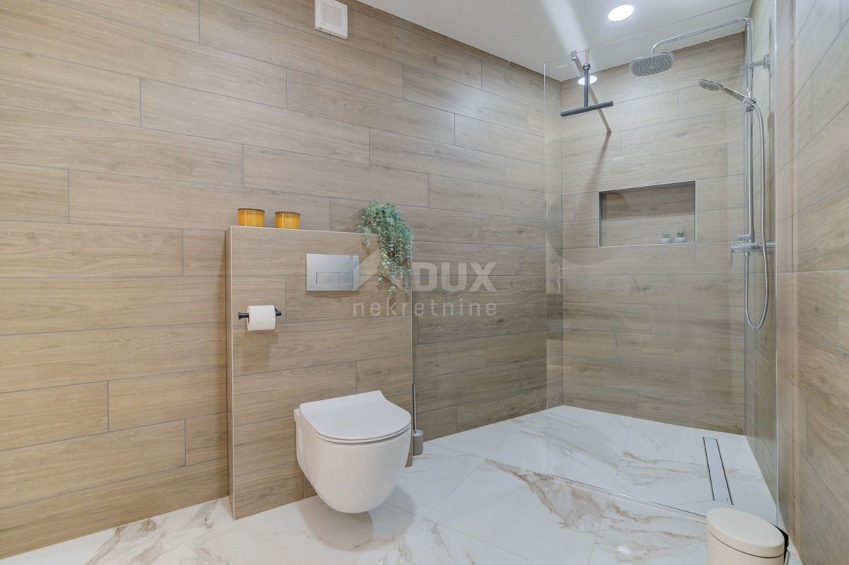 House For sale - PRIMORSKO-GORANSKA NOVI VINODOLSKI