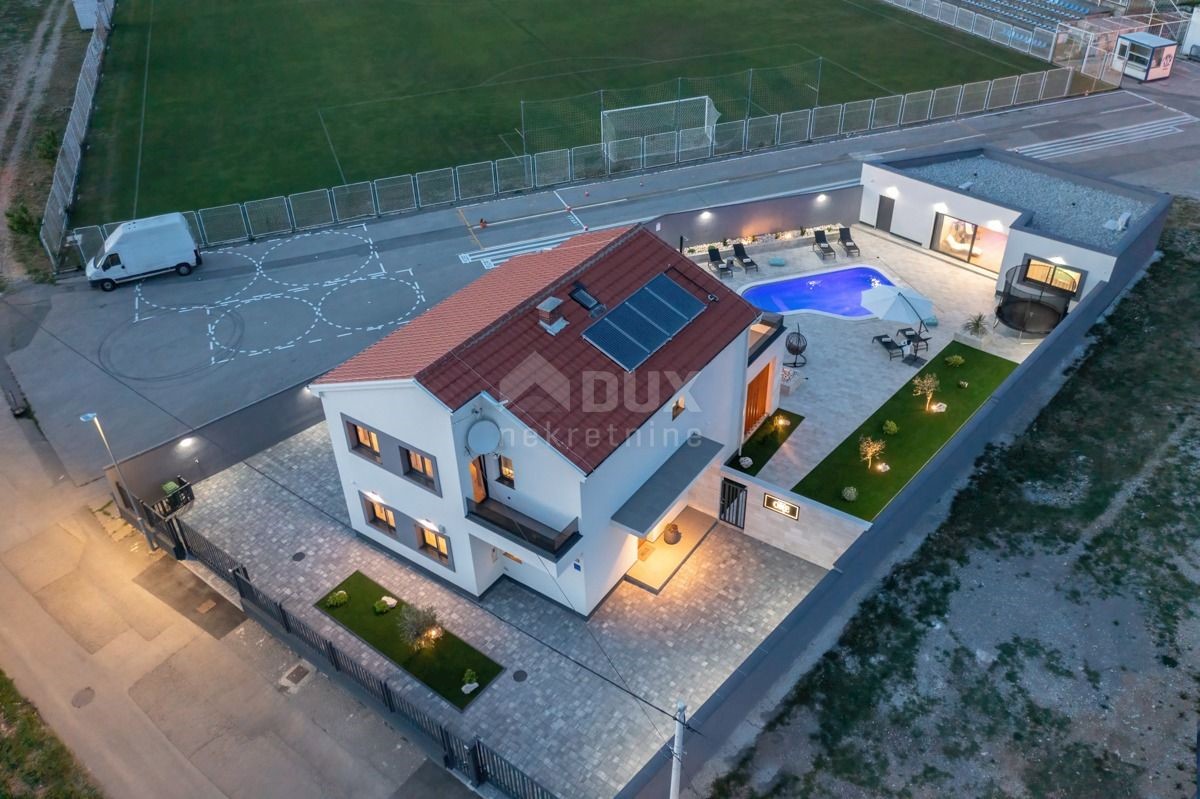 House For sale - PRIMORSKO-GORANSKA NOVI VINODOLSKI