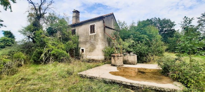 Hiša na predaj 200 m² – Žminj