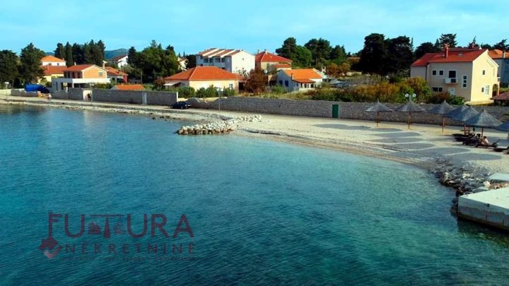 Dom na predaj 92 m² – Ugljan