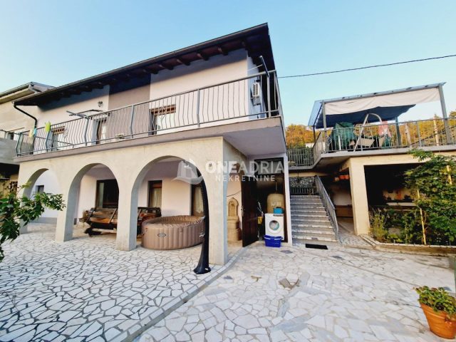 Maison à vendre 212 m² – Škurinje
