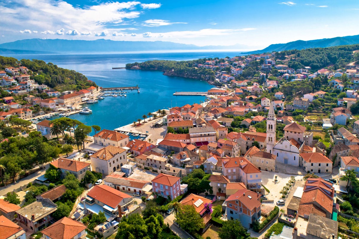 Casa In vendita - SPLITSKO-DALMATINSKA HVAR