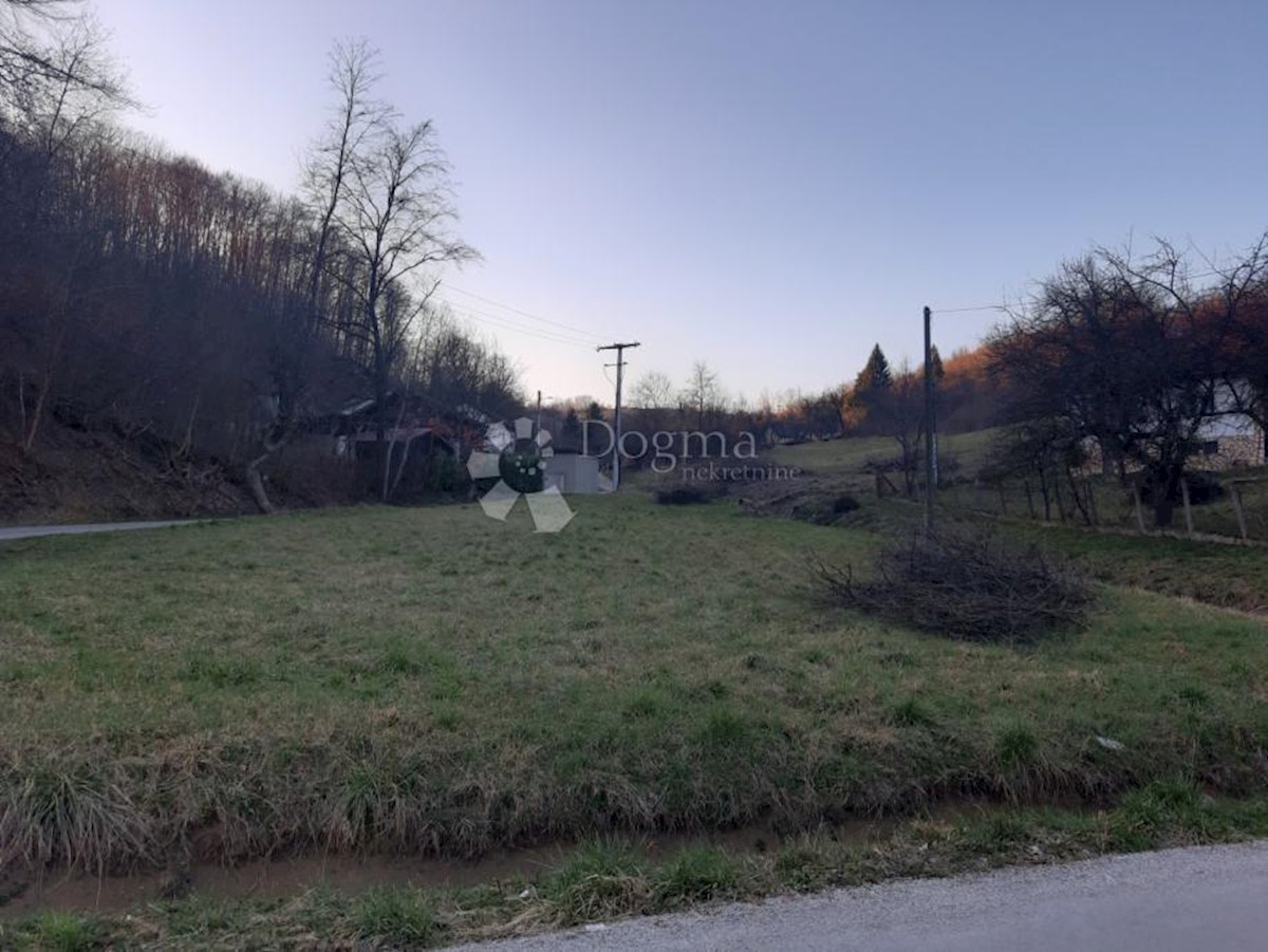 Terreno In vendita DONJI LADUČ