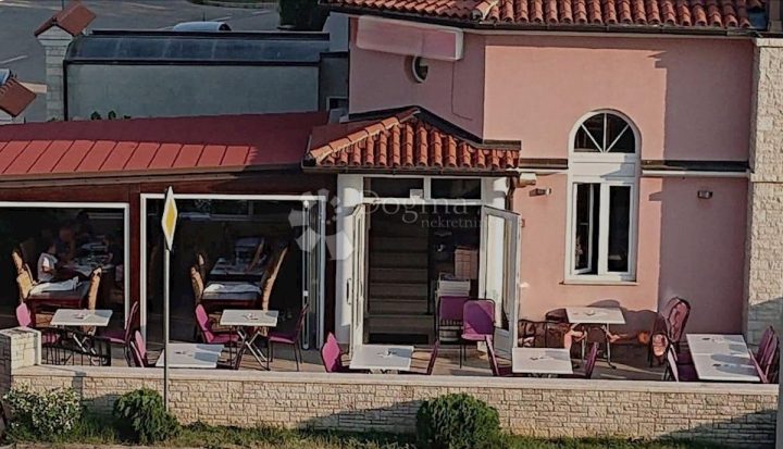 Poslovni prostori na predaj 95 m² – Fažana