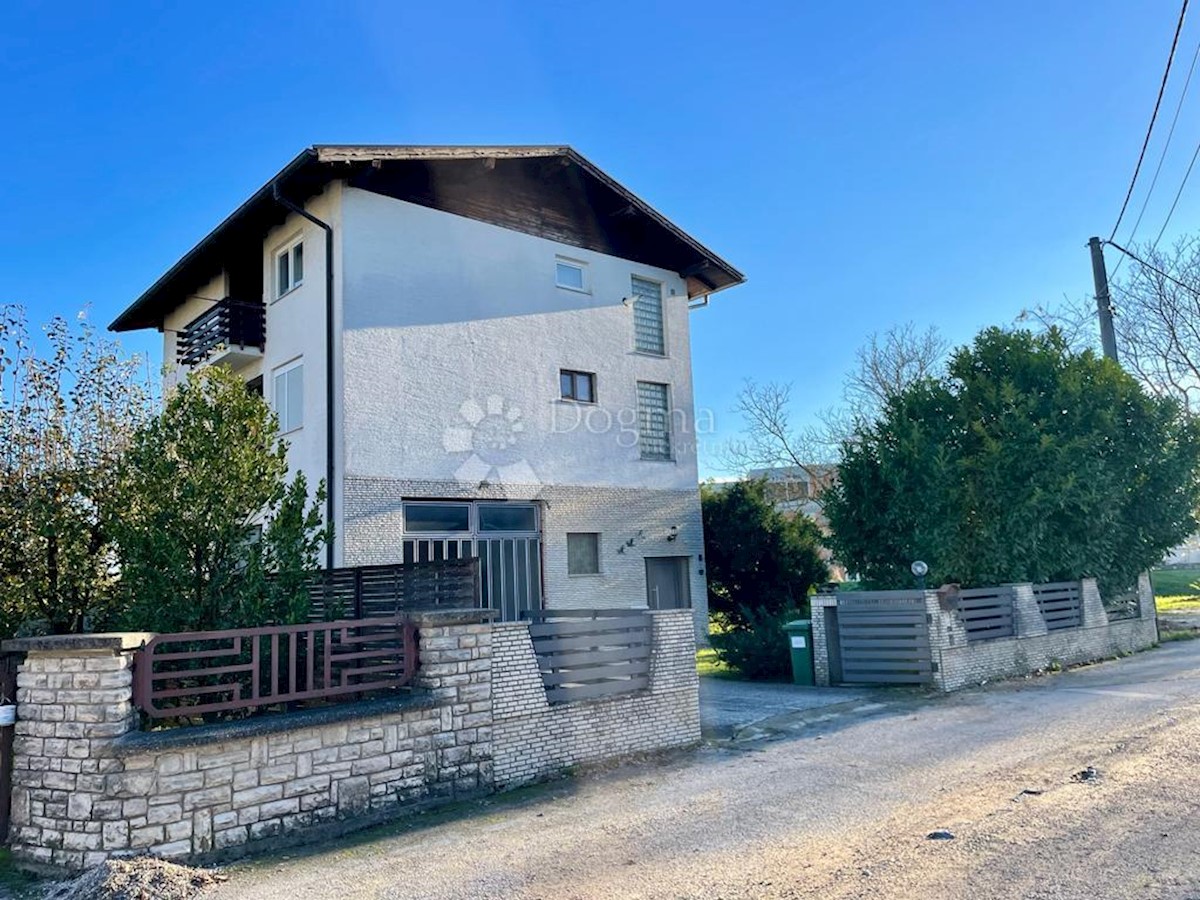 Casa In vendita - ZAGREBAČKA SAMOBOR