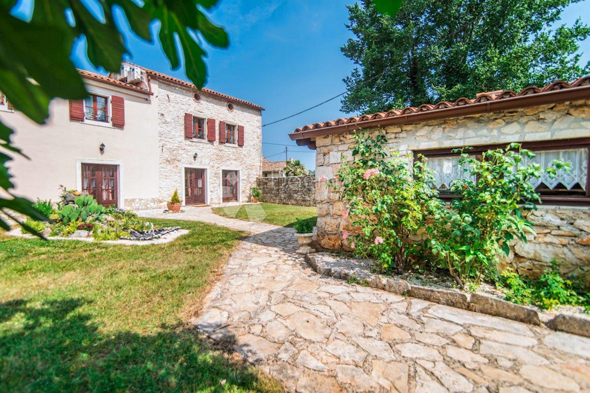 Haus Zu verkaufen - Istarska Marčana - foto 1/19